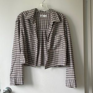 Hollister | plaid cropped flannel